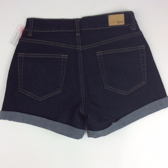 Roebuck And Co. Missy Insane Midi Shorts - Picture 2 of 2